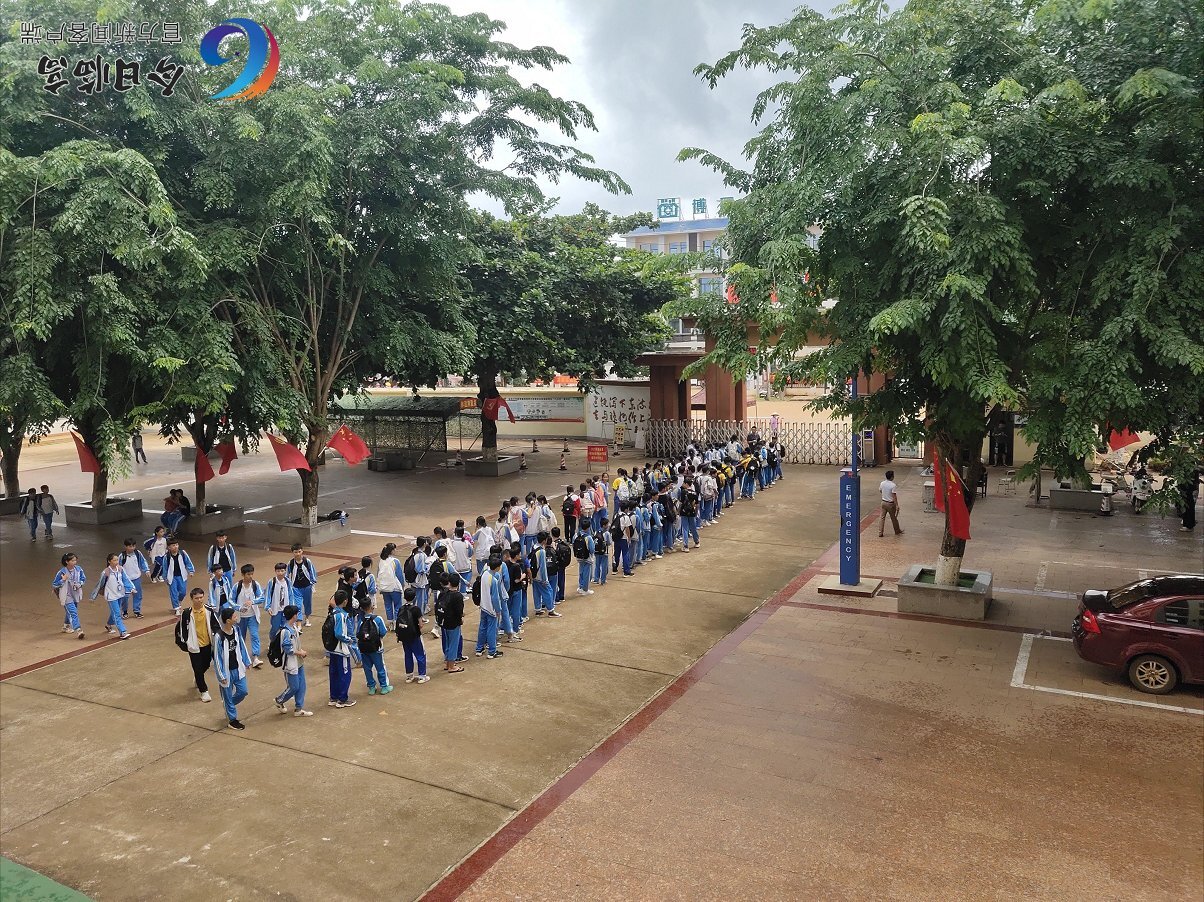 受台风圆规影响临高全县学校幼儿园10月13日停课一天