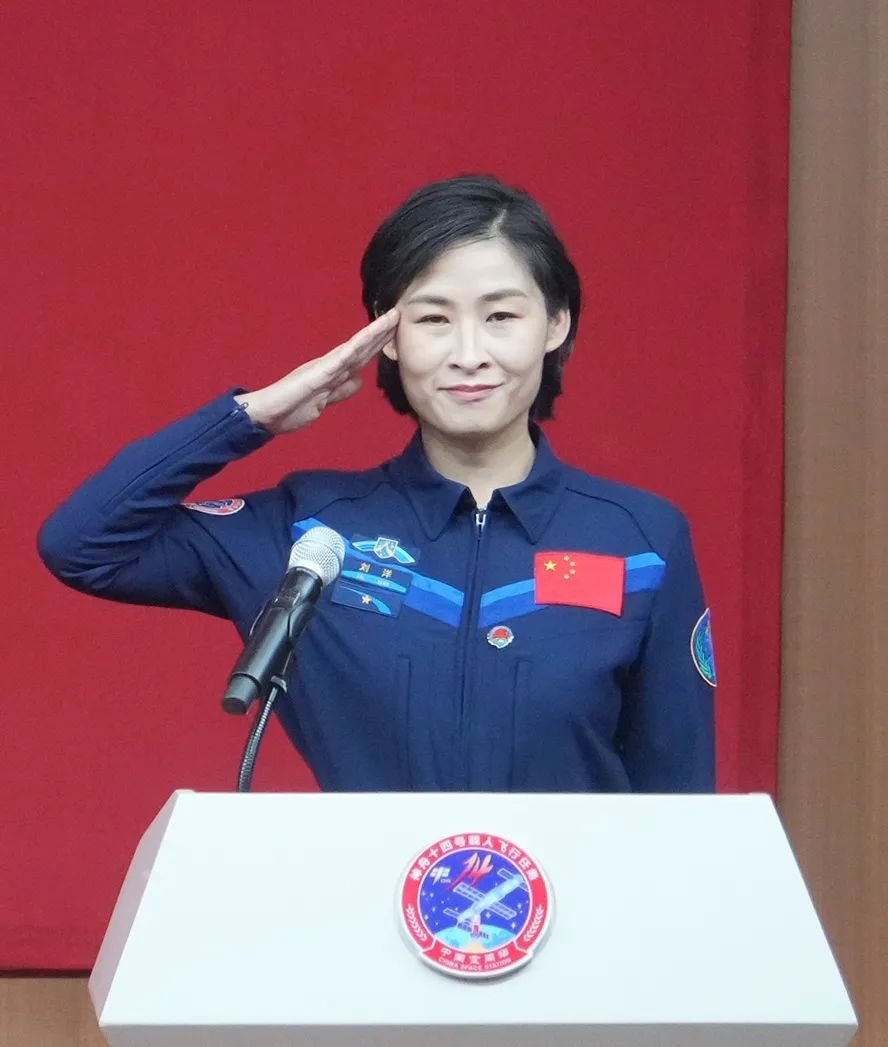 距离她上一次太空之旅女性航天员是我国首位进入太空的02号航天员刘洋