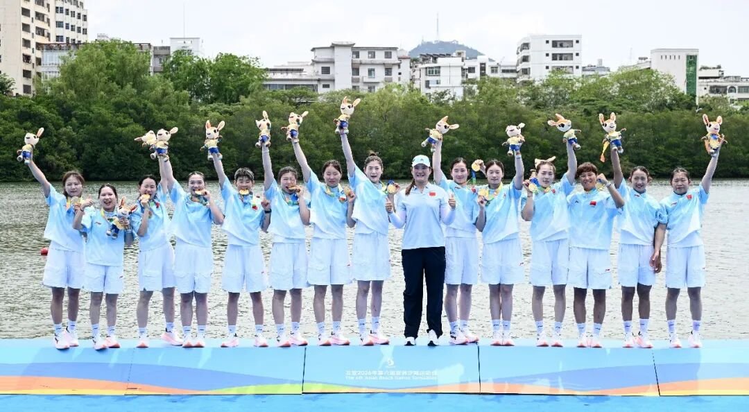 中国队包揽亚沙会龙舟女子组三项金牌(图6)