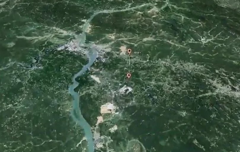 东航坠机卫星图图片