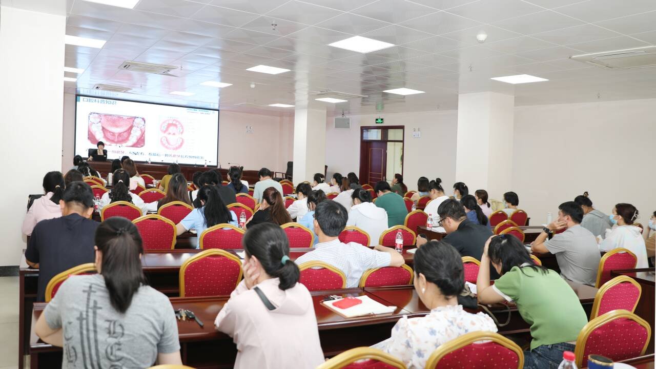 海口龙华区将免费为适龄儿童窝沟封闭4000颗牙和局部用氟2000名