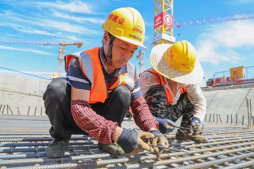 海南医学院桂林洋新校区(一期)项目建设迎来新进展→