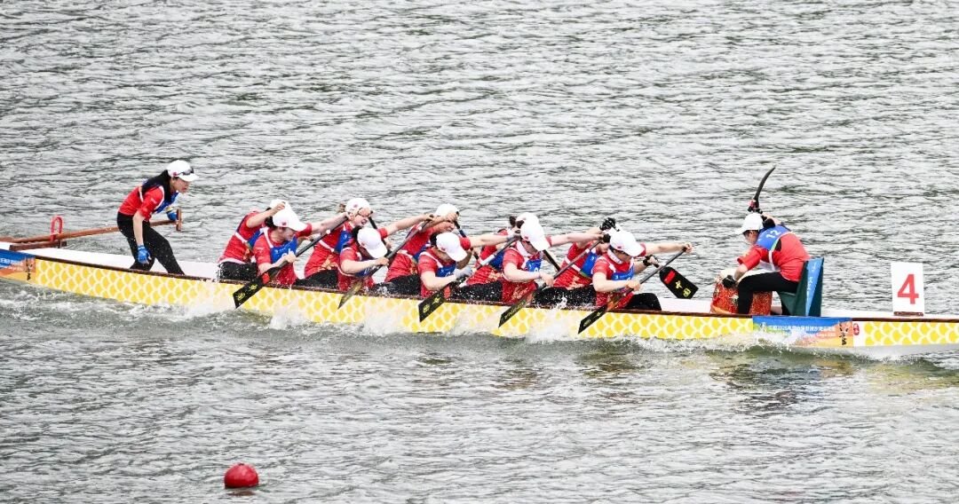 中国队包揽亚沙会龙舟女子组三项金牌(图3)
